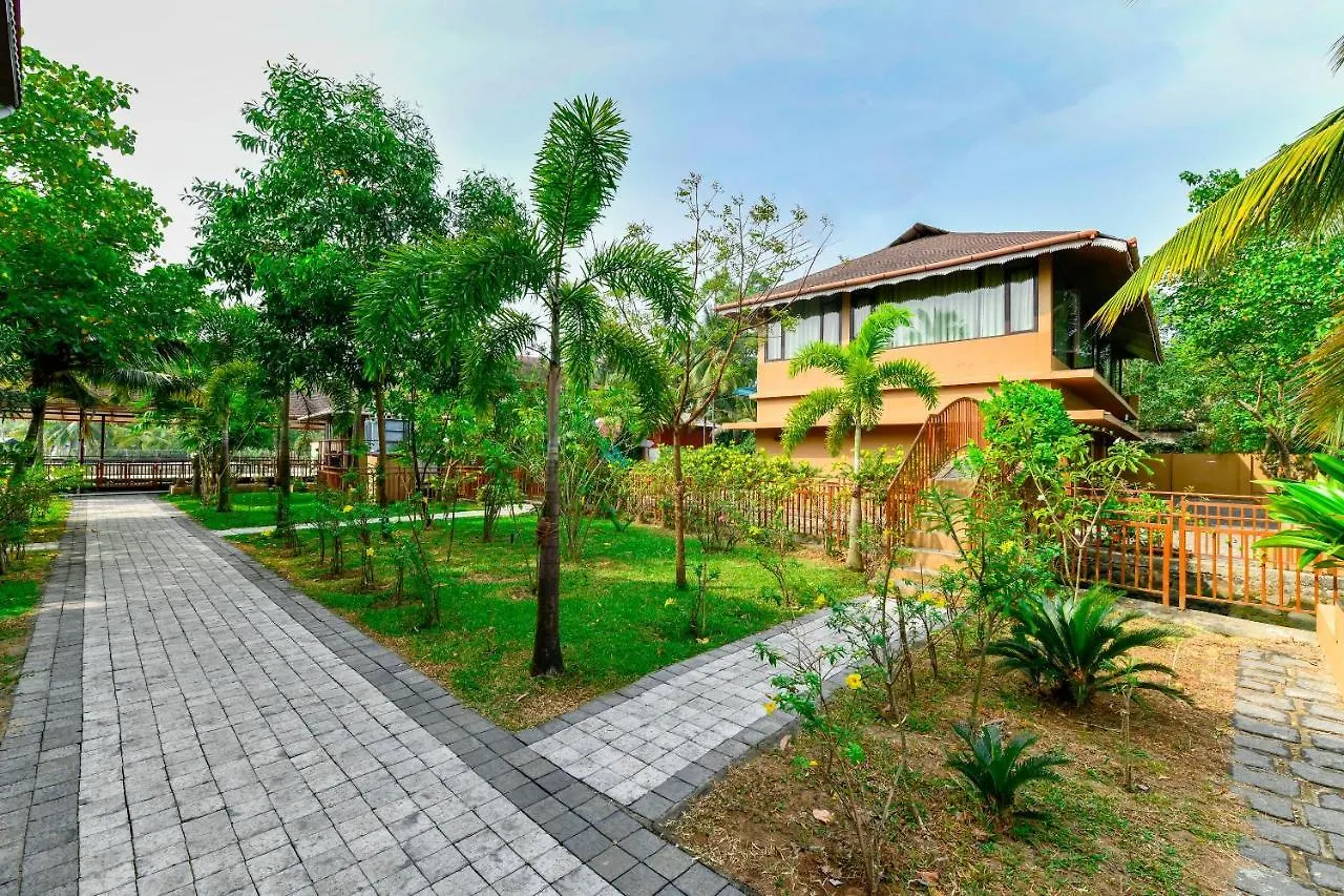 Grand Ayur Island Hotell Perumbalam