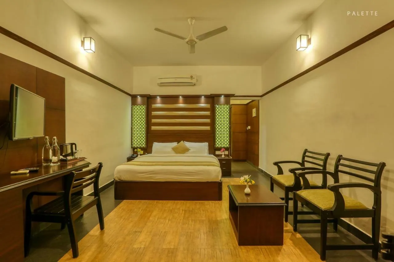 Grand Ayur Island Hotel Perumbalam India