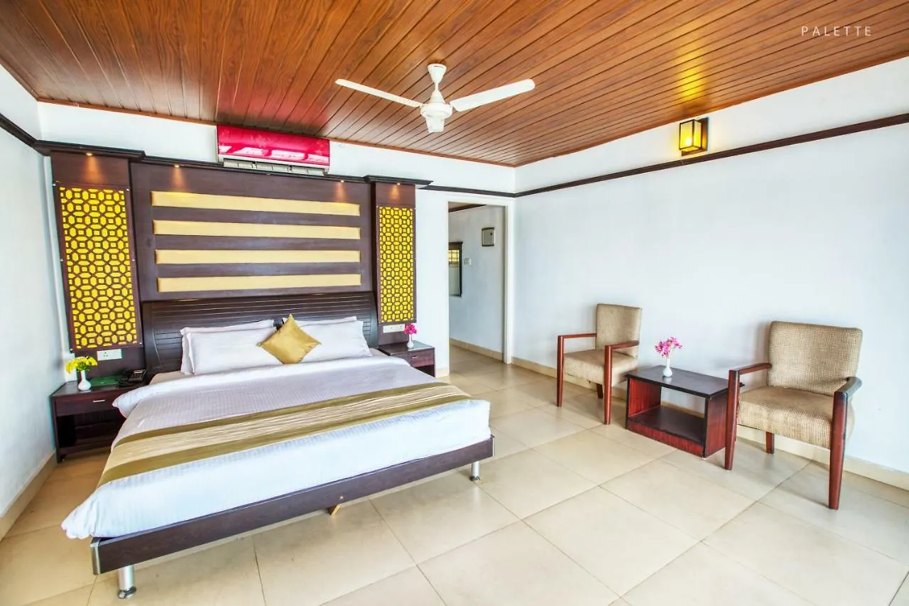 Grand Ayur Island Hotel Perumbalam Resort