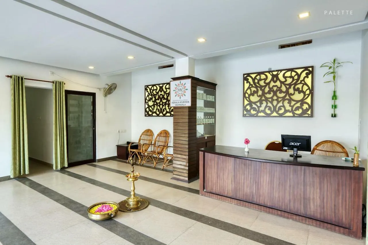 Resort Grand Ayur Island Hotel Perumbalam